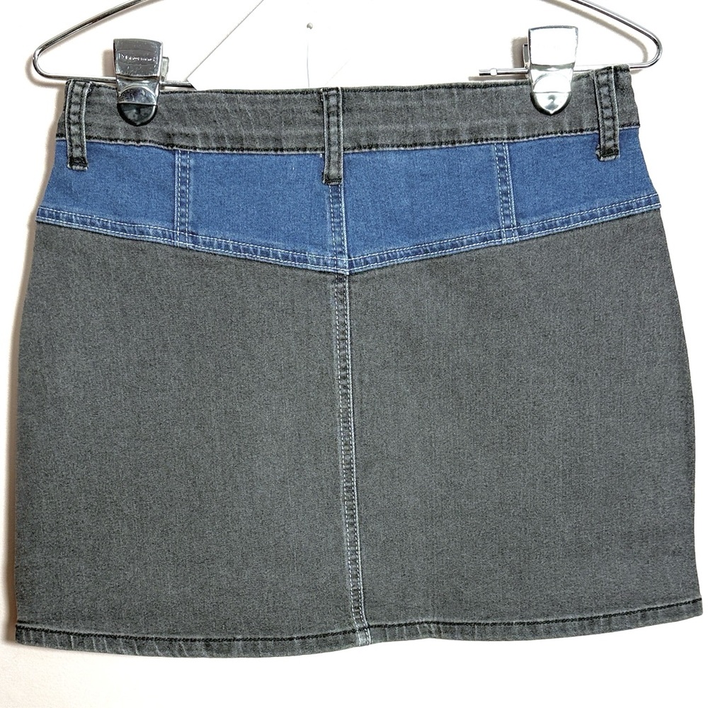 Endless Rose 2-Tone Denim Skirt - Picture 3 of 5